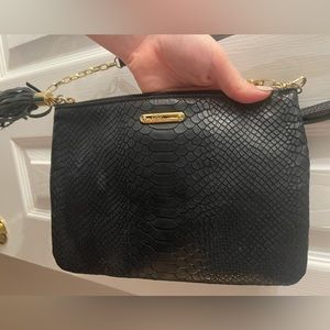 Gigi New York Convertible Crossbody